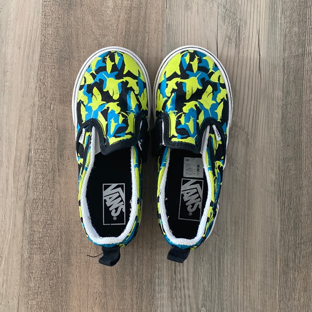 Boys Shark Print Vans Shoes